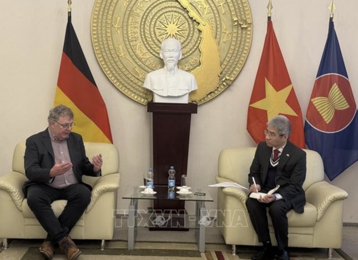 Leaders of German parties impressed by Vietnam’s achievements